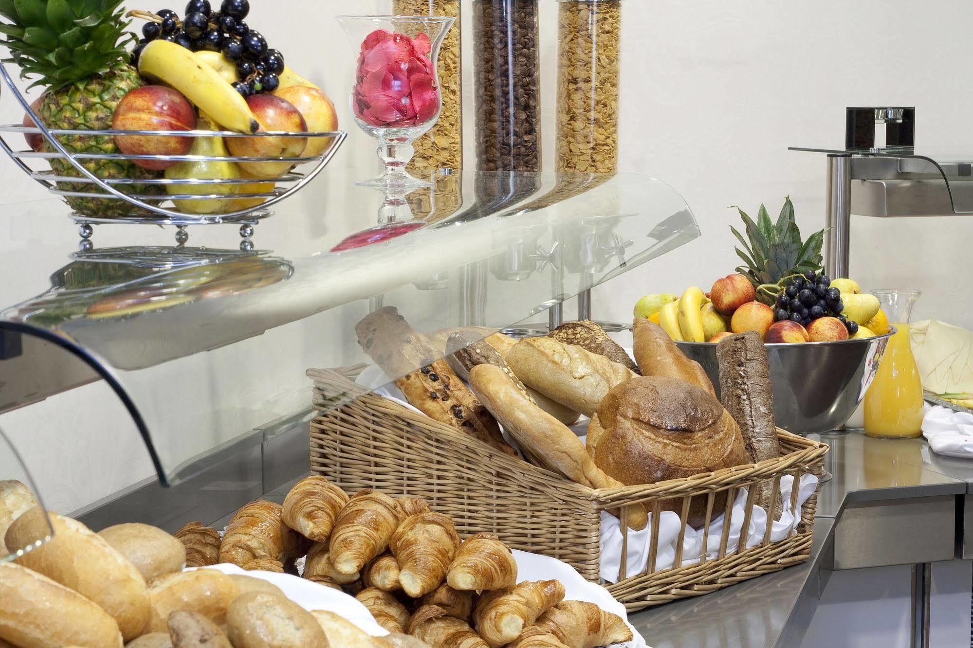 Hotel Sainte-rose Lourdes